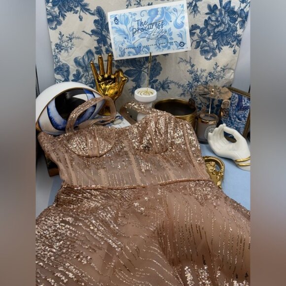 🆕 BRONX & BANCO 🧿 NWOT Mademoiselle Gold Sequin Midi Dress , Size M US 6 - Picture 2 of 16